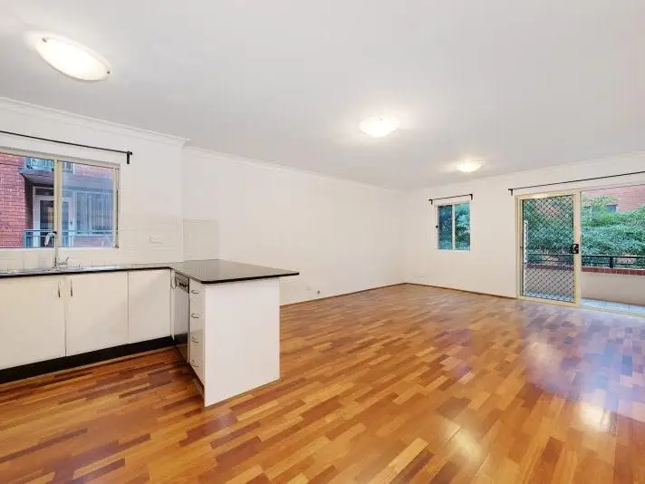 2/3 Salisbury Road, Kensington Leased by Raine & Horne Randwick | Coogee | Clovelly - image 3