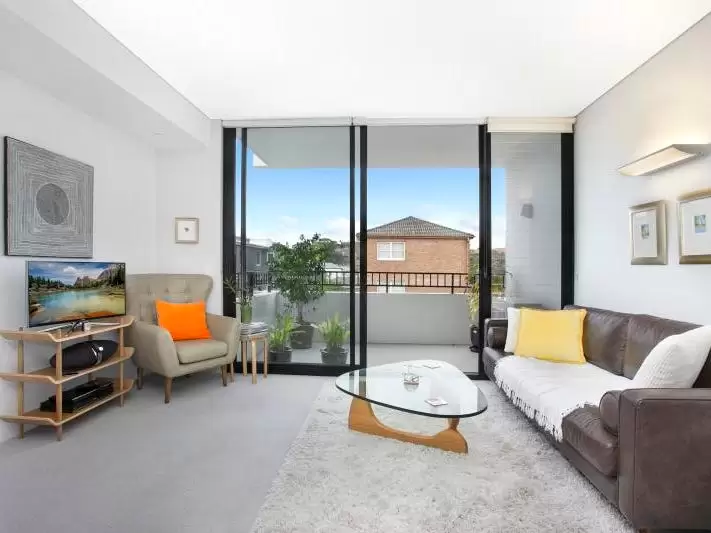 110/207 Barker Street, Randwick Leased by Raine & Horne Randwick | Coogee | Clovelly - image 1
