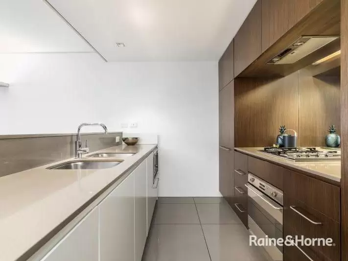 20/60-70 William Street, Woolloomooloo Leased by Raine & Horne Randwick | Coogee | Clovelly - image 3