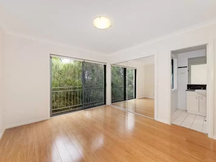 24/425 Malabar Road, Maroubra Leased by Raine & Horne Randwick | Coogee | Clovelly - image 2