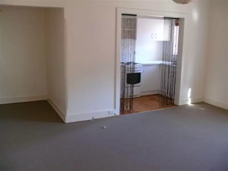 110 Ramsgate Avenue, Bondi Leased by Raine & Horne Randwick | Coogee | Clovelly - image 1