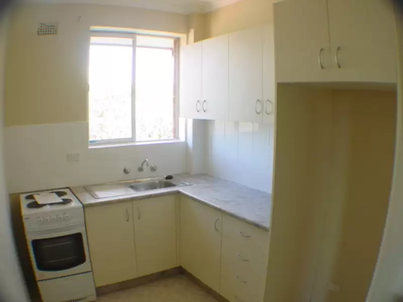 9 Templeman Crescent, Hillsdale Leased by Raine & Horne Randwick | Coogee | Clovelly - image 3