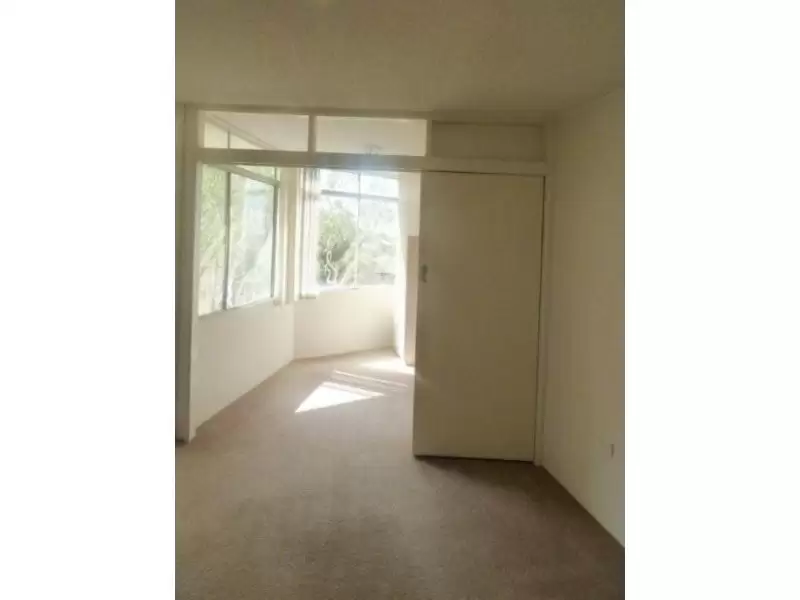 72 Henrietta Street, Waverley Leased by Raine & Horne Randwick | Coogee | Clovelly - image 2