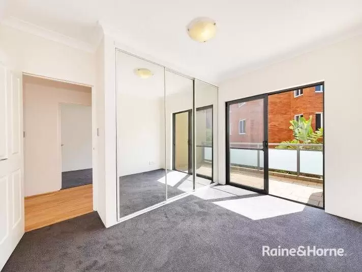 20/6A Cowper Street, Randwick Leased by Raine & Horne Randwick | Coogee | Clovelly - image 3