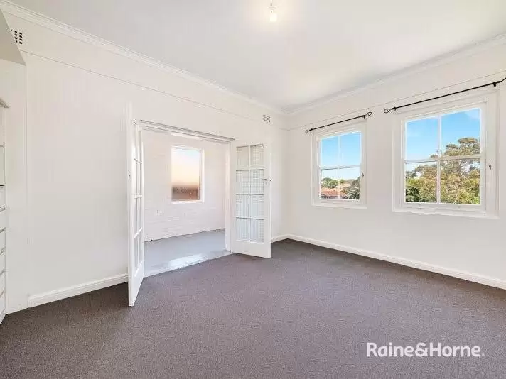 5/246 Clovelly Road, Clovelly Leased by Raine & Horne Randwick | Coogee | Clovelly - image 1
