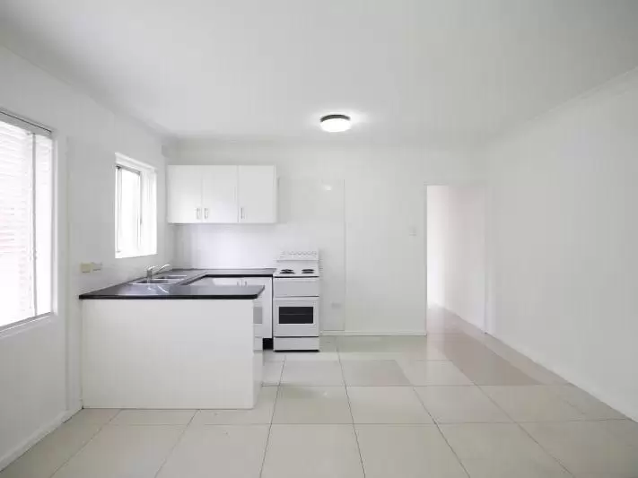 1/6 Podmore Place, Hillsdale Leased by Raine & Horne Randwick | Coogee | Clovelly - image 1