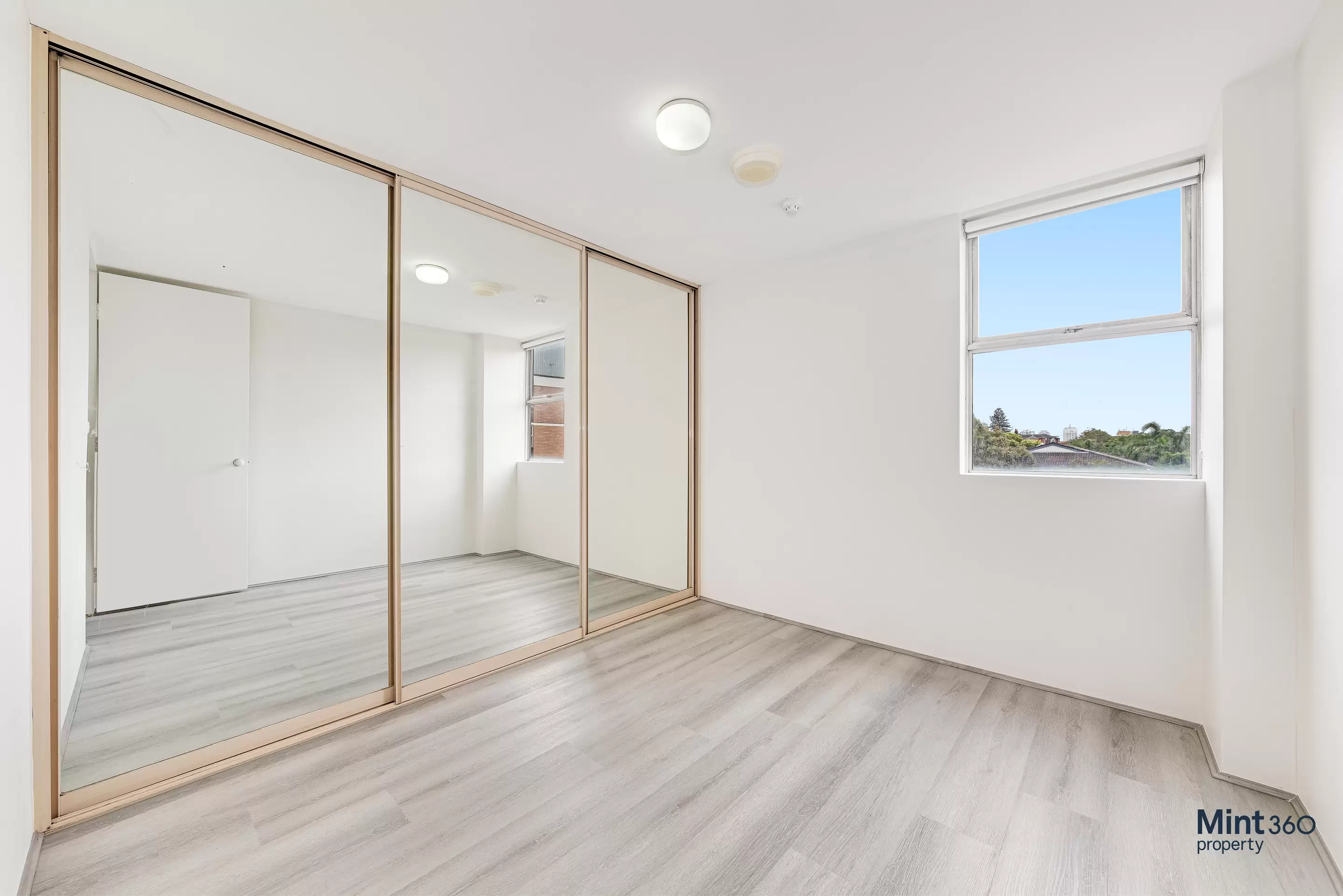 73W/67-69 St Marks Road, Randwick Leased by Raine & Horne Randwick | Coogee | Clovelly - image 3