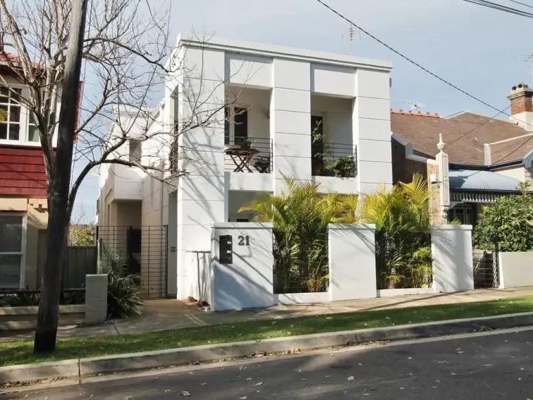 3/21 Jackaman Street, Bondi Leased by Raine & Horne Randwick | Coogee | Clovelly - image 1