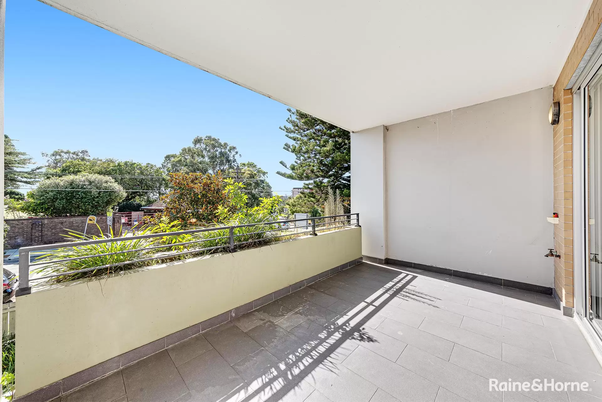 8/34 Avoca Street, Randwick Leased by Raine & Horne Randwick | Coogee | Clovelly - image 1