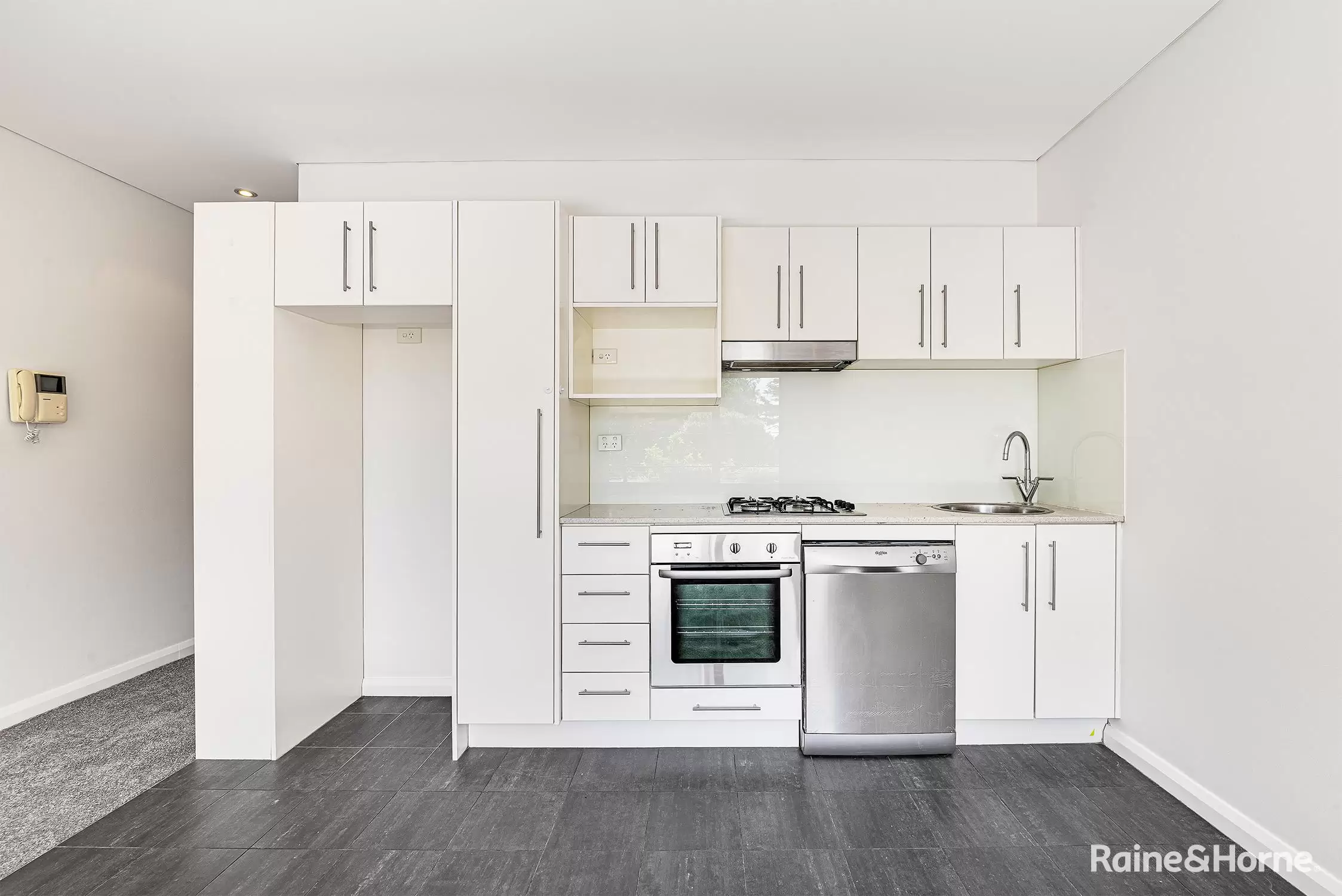 8/34 Avoca Street, Randwick Leased by Raine & Horne Randwick | Coogee | Clovelly - image 3