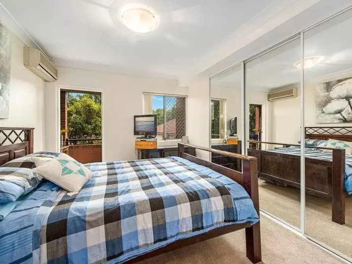 13/3-5 Kensington Road, Kensington Leased by Raine & Horne Randwick | Coogee | Clovelly - image 3