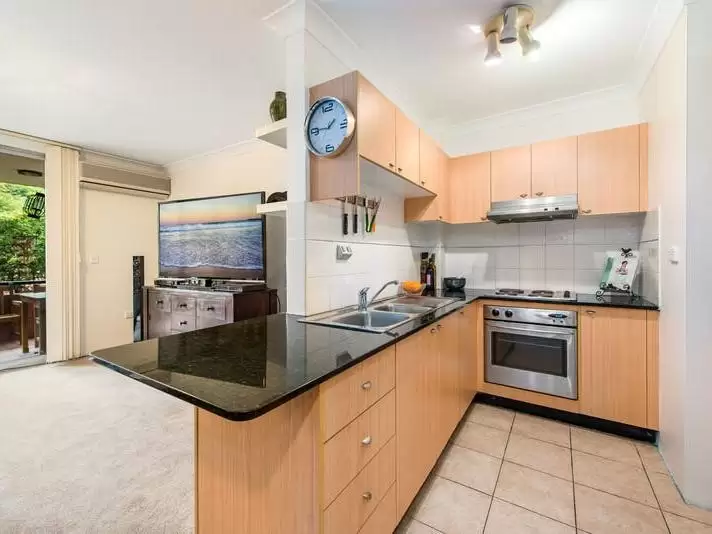 13/3-5 Kensington Road, Kensington Leased by Raine & Horne Randwick | Coogee | Clovelly - image 1