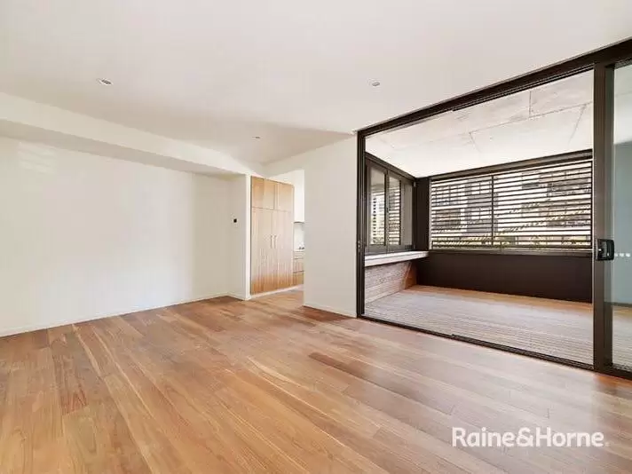 111/81 Macdonald Street, Erskineville Leased by Raine & Horne Randwick | Coogee | Clovelly - image 1