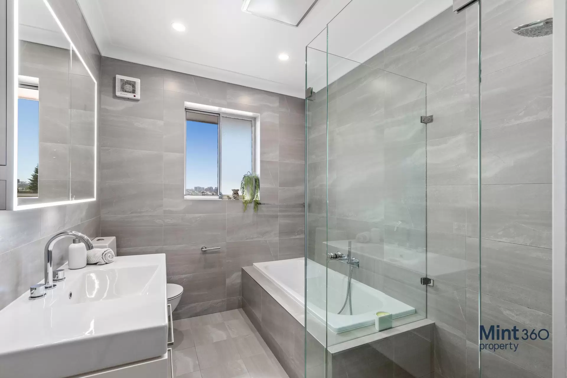 5/37 Church Street, Randwick Sold by Raine & Horne Randwick | Coogee | Clovelly - image 1