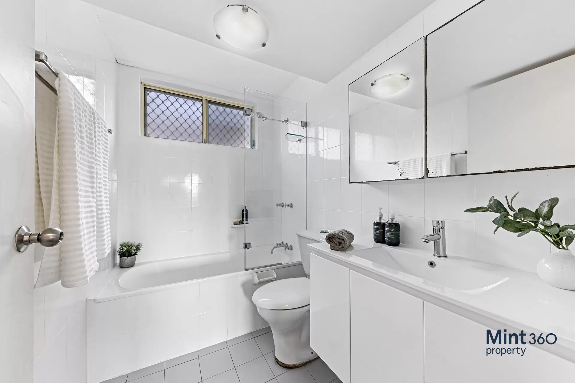 1/62 Rainbow Street, Kingsford Sold by Raine & Horne Randwick | Coogee | Clovelly - image 1