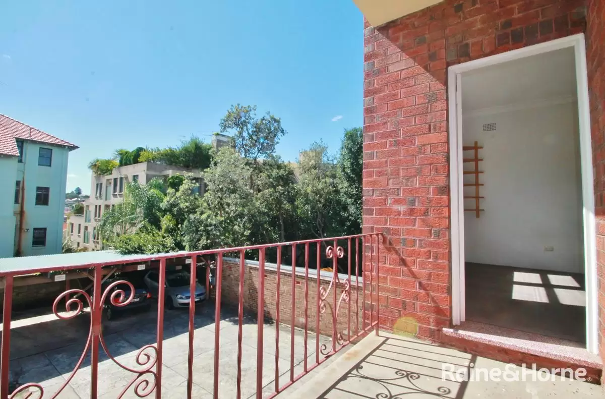 4/11A Kidman Street, Coogee Leased by Raine & Horne Randwick | Coogee | Clovelly - image 5