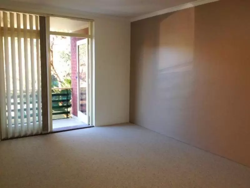 9 Templeman Crescent, Hillsdale Leased by Raine & Horne Randwick | Coogee | Clovelly - image 2