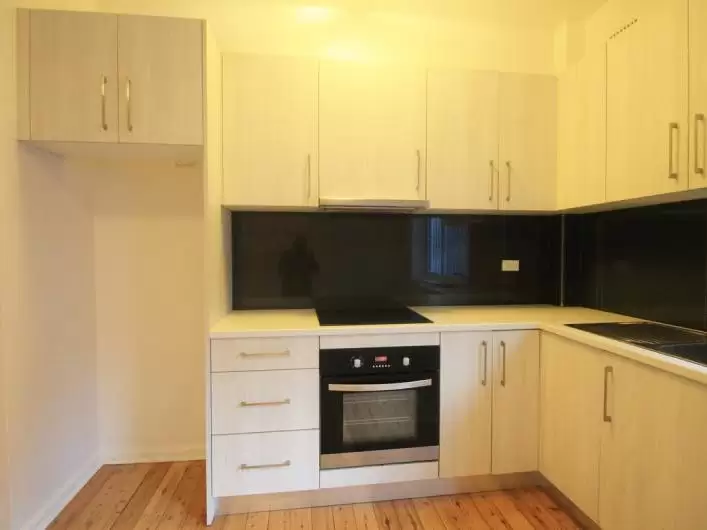 2/16 Greville Street, Clovelly Leased by Raine & Horne Randwick | Coogee | Clovelly - image 2