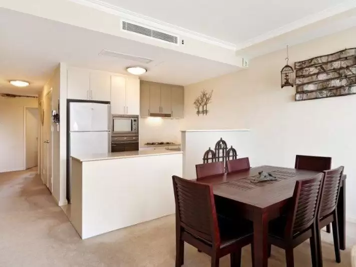 413/14-18 Darling Street, Kensington Leased by Raine & Horne Randwick | Coogee | Clovelly - image 2