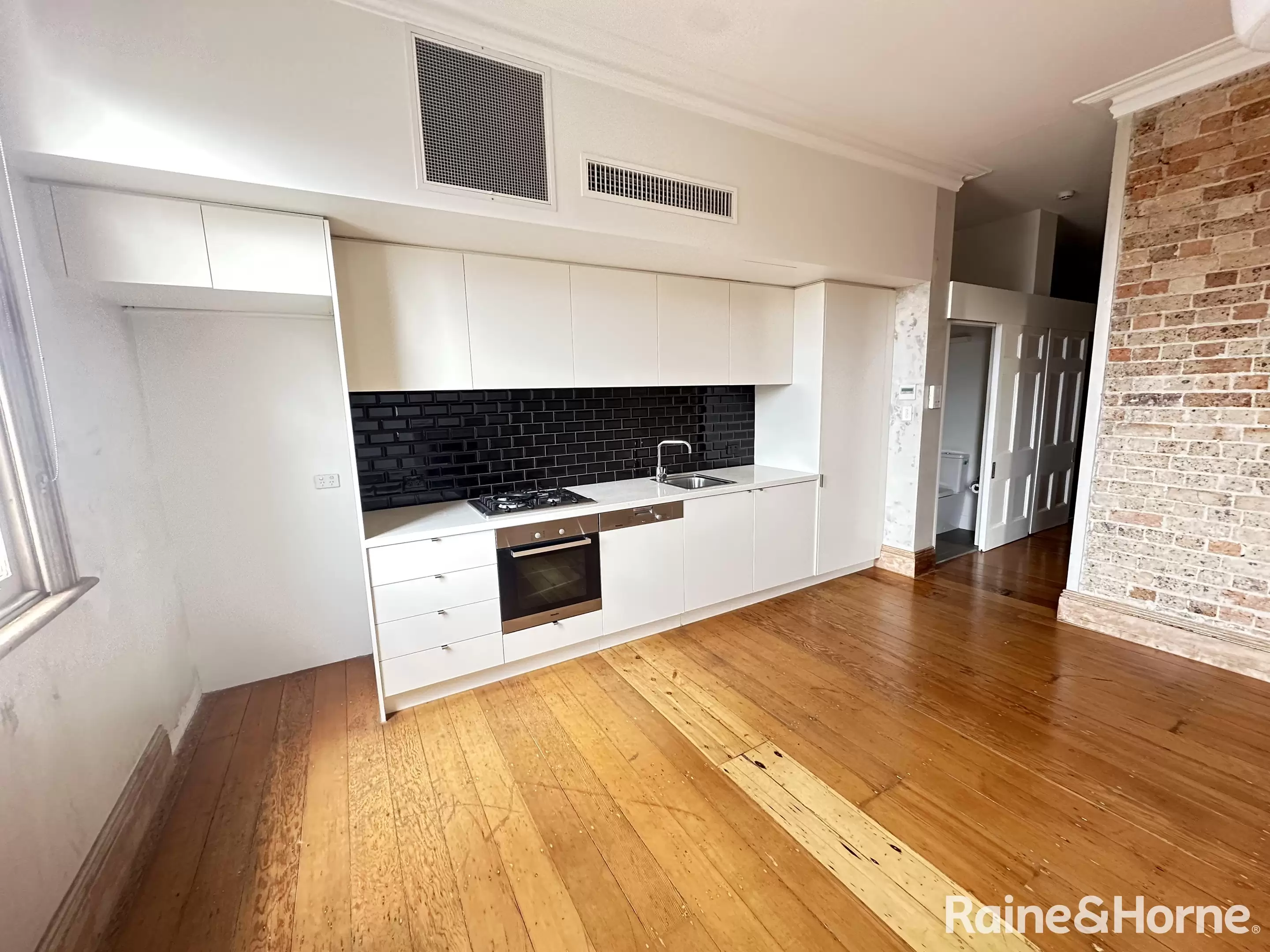 9/152 Avoca Street, Randwick Leased by Raine & Horne Randwick | Coogee | Clovelly - image 3