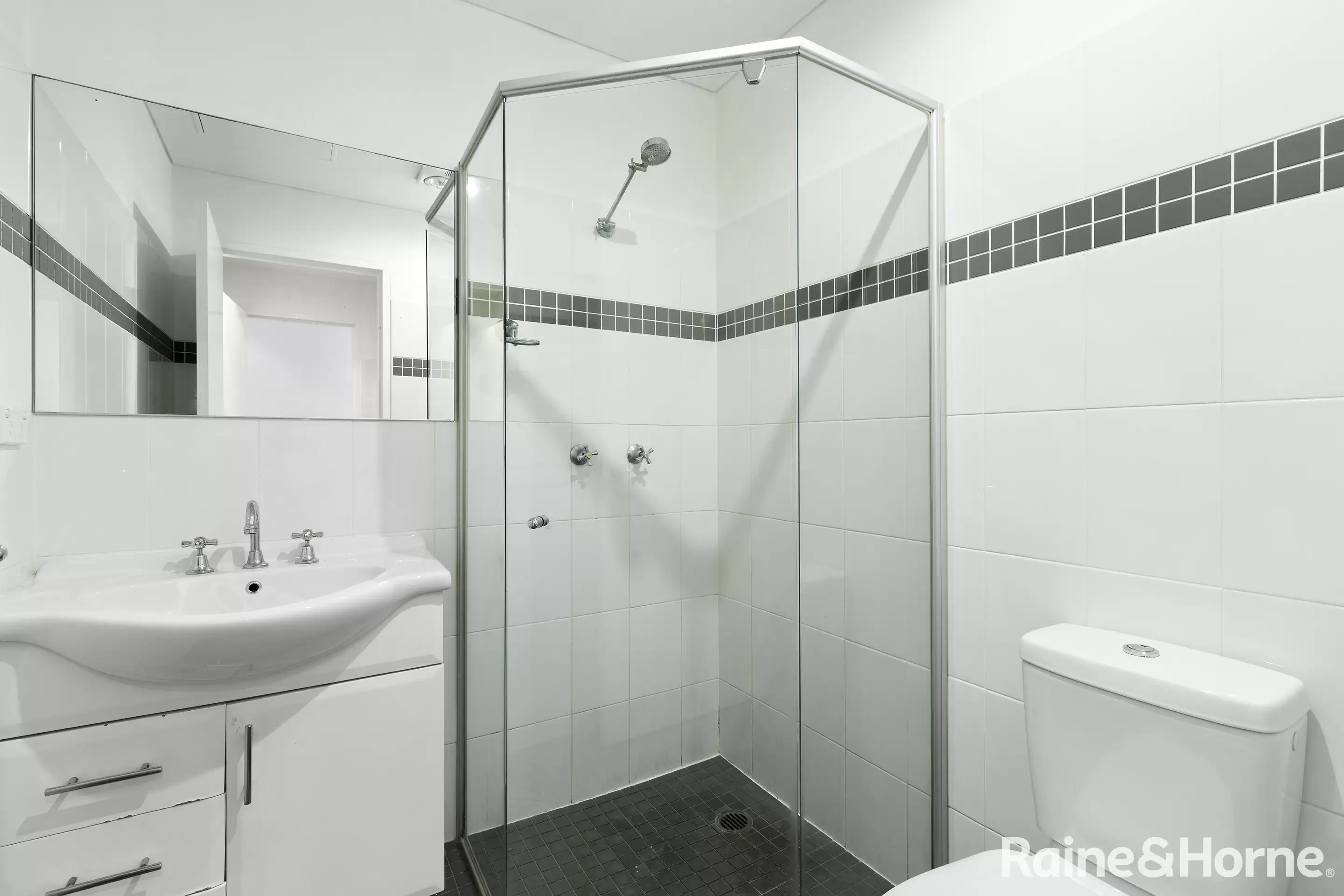 6/34 Avoca Street, Randwick Leased by Raine & Horne Randwick | Coogee | Clovelly - image 4