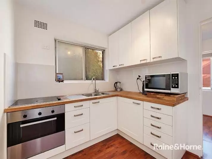 3/104 Botany Street, Kingsford Leased by Raine & Horne Randwick | Coogee | Clovelly