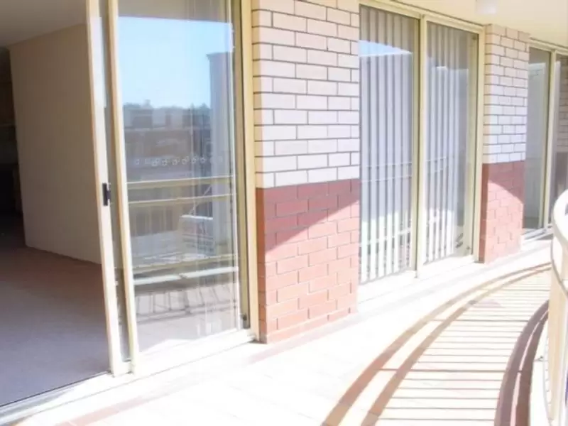 11/301-303 Anzac Parade, Kingsford Leased by Raine & Horne Randwick | Coogee | Clovelly - image 1