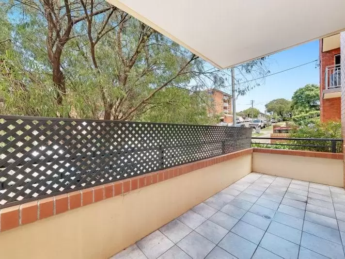 1/3 Salisbury Road, Kensington Leased by Raine & Horne Randwick | Coogee | Clovelly - image 5