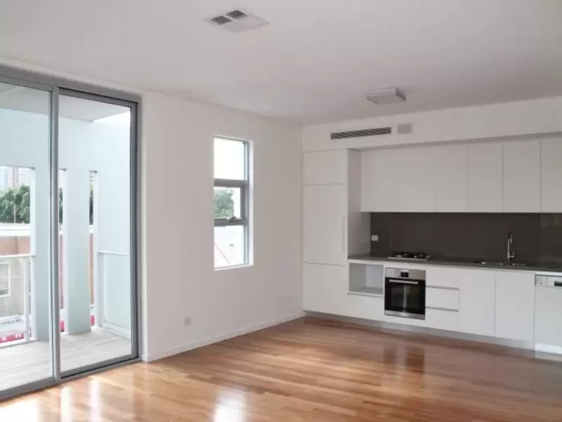 U/762-768 Elizabeth Street, Waterloo Leased by Raine & Horne Randwick | Coogee | Clovelly