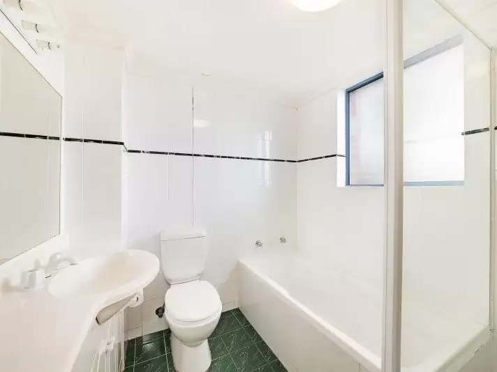 9/42-48 Anzac Parade, Kensington Leased by Raine & Horne Randwick | Coogee | Clovelly - image 4