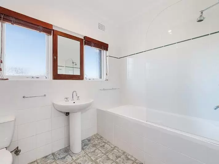 1/5 Cuthill Street, Randwick Leased by Raine & Horne Randwick | Coogee | Clovelly - image 3
