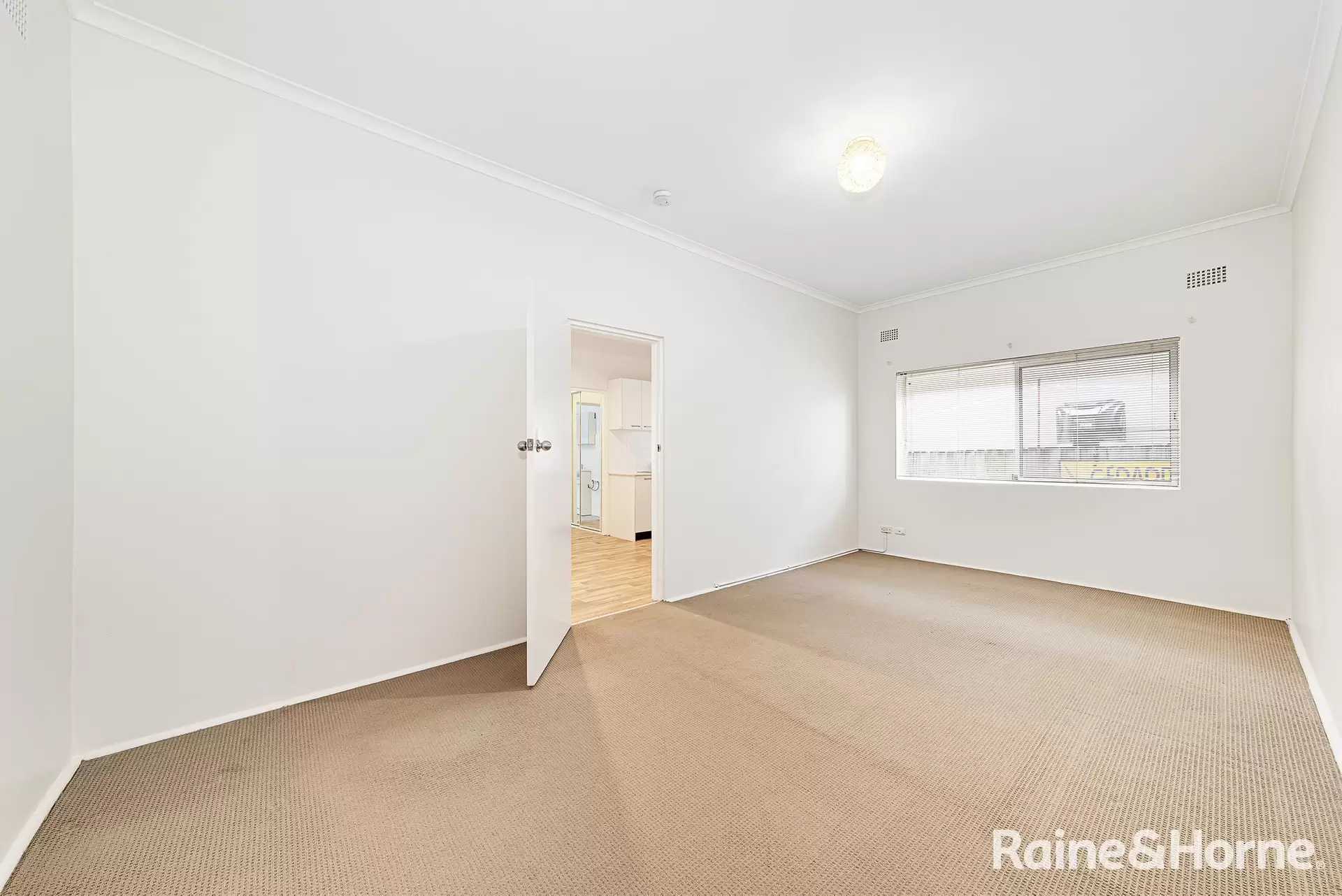 1/60 Moverly Road, Maroubra Leased by Raine & Horne Randwick | Coogee | Clovelly - image 1