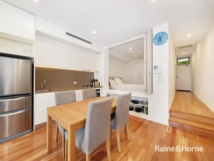 G05/10-20 Anzac Parade, Kensington Leased by Raine & Horne Randwick | Coogee | Clovelly