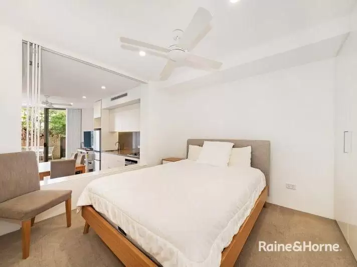 G05/10-20 Anzac Parade, Kensington Leased by Raine & Horne Randwick | Coogee | Clovelly - image 2