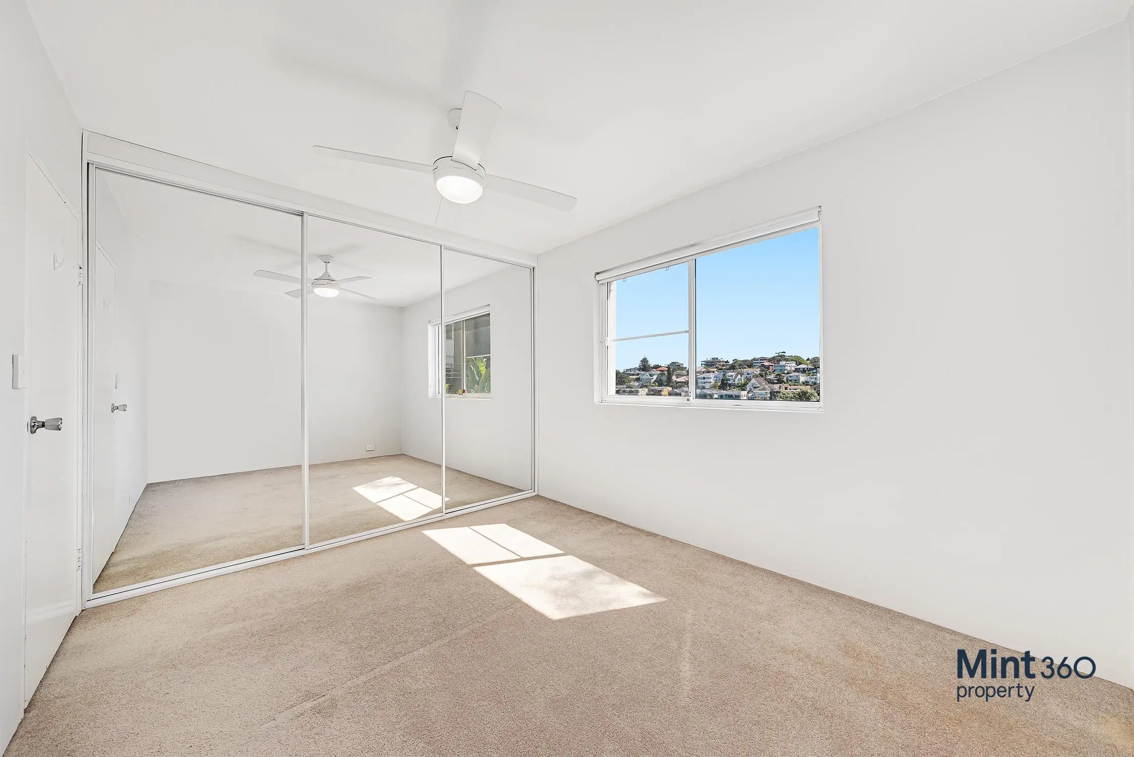 10/2 Oak Street, Clovelly Leased by Raine & Horne Randwick | Coogee | Clovelly - image 5
