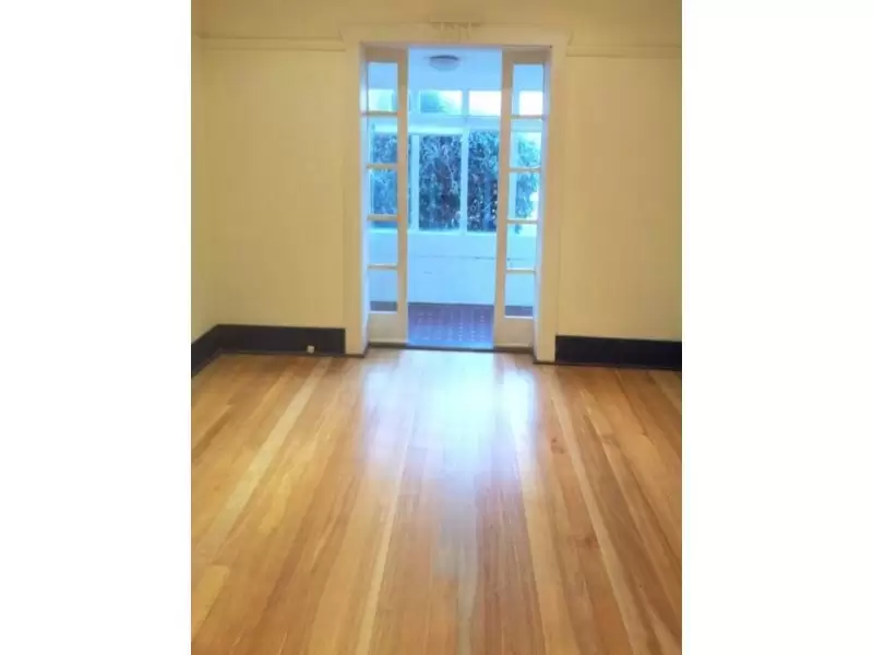 18 Blackwood Avenue, Clovelly Leased by Raine & Horne Randwick | Coogee | Clovelly - image 1