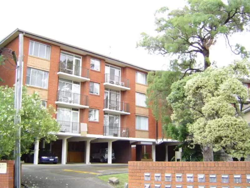 76 Lenthall Street, Kensington Leased by Raine & Horne Randwick | Coogee | Clovelly - image 1