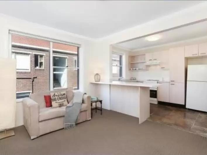 5/43 Bond Street, Maroubra Leased by Raine & Horne Randwick | Coogee | Clovelly - image 3