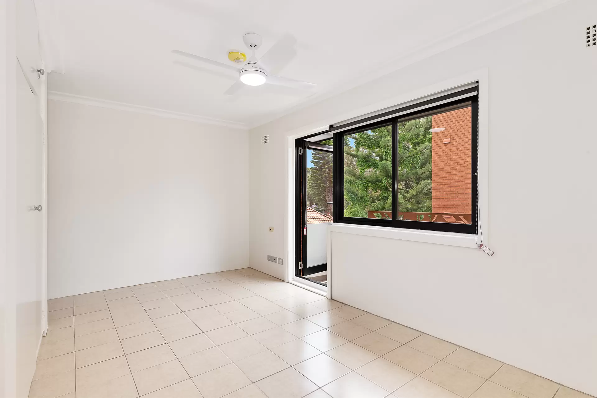 9/2 Houston Road, Kensington Leased by Raine & Horne Randwick | Coogee | Clovelly - image 1