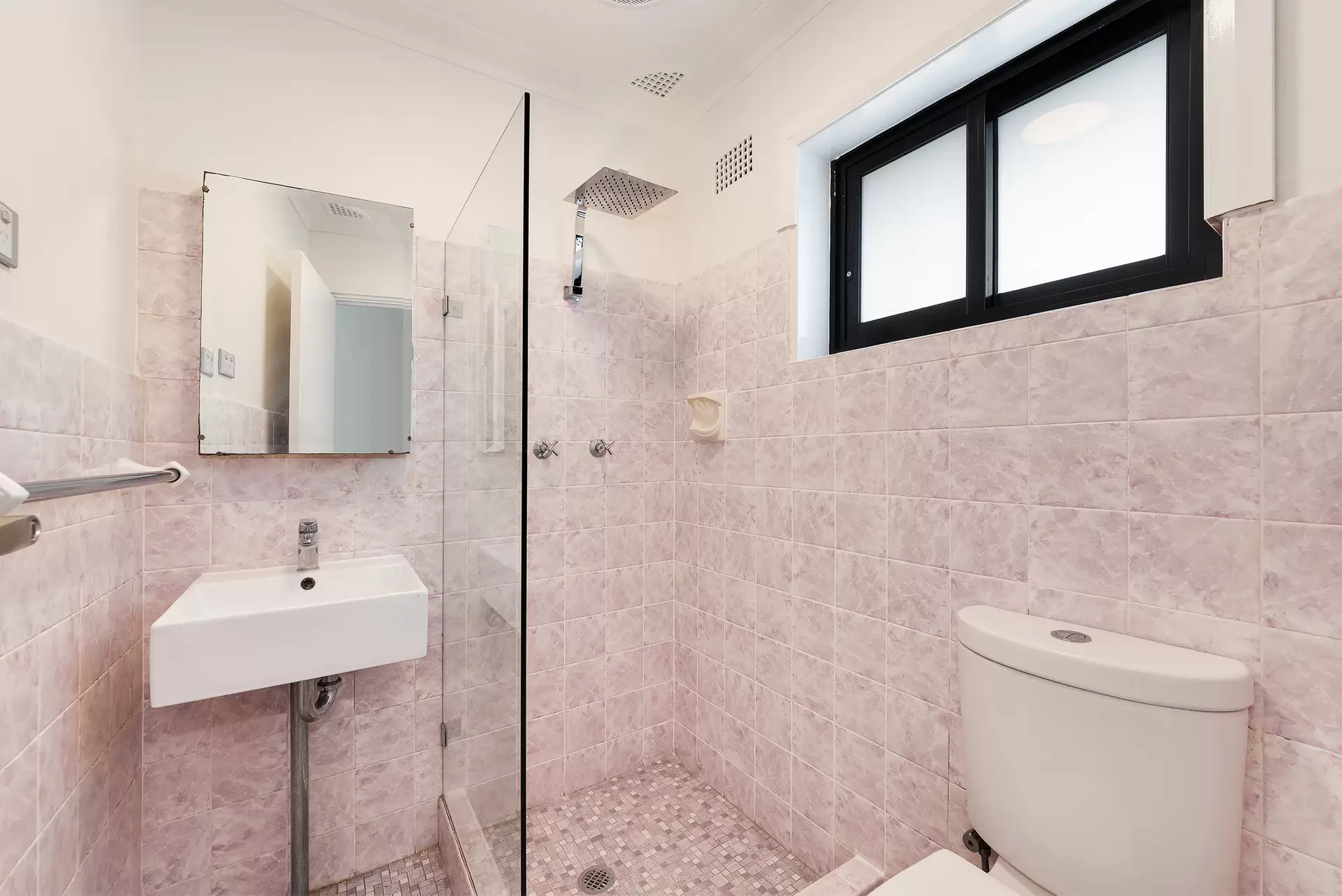 9/2 Houston Road, Kensington Leased by Raine & Horne Randwick | Coogee | Clovelly - image 1