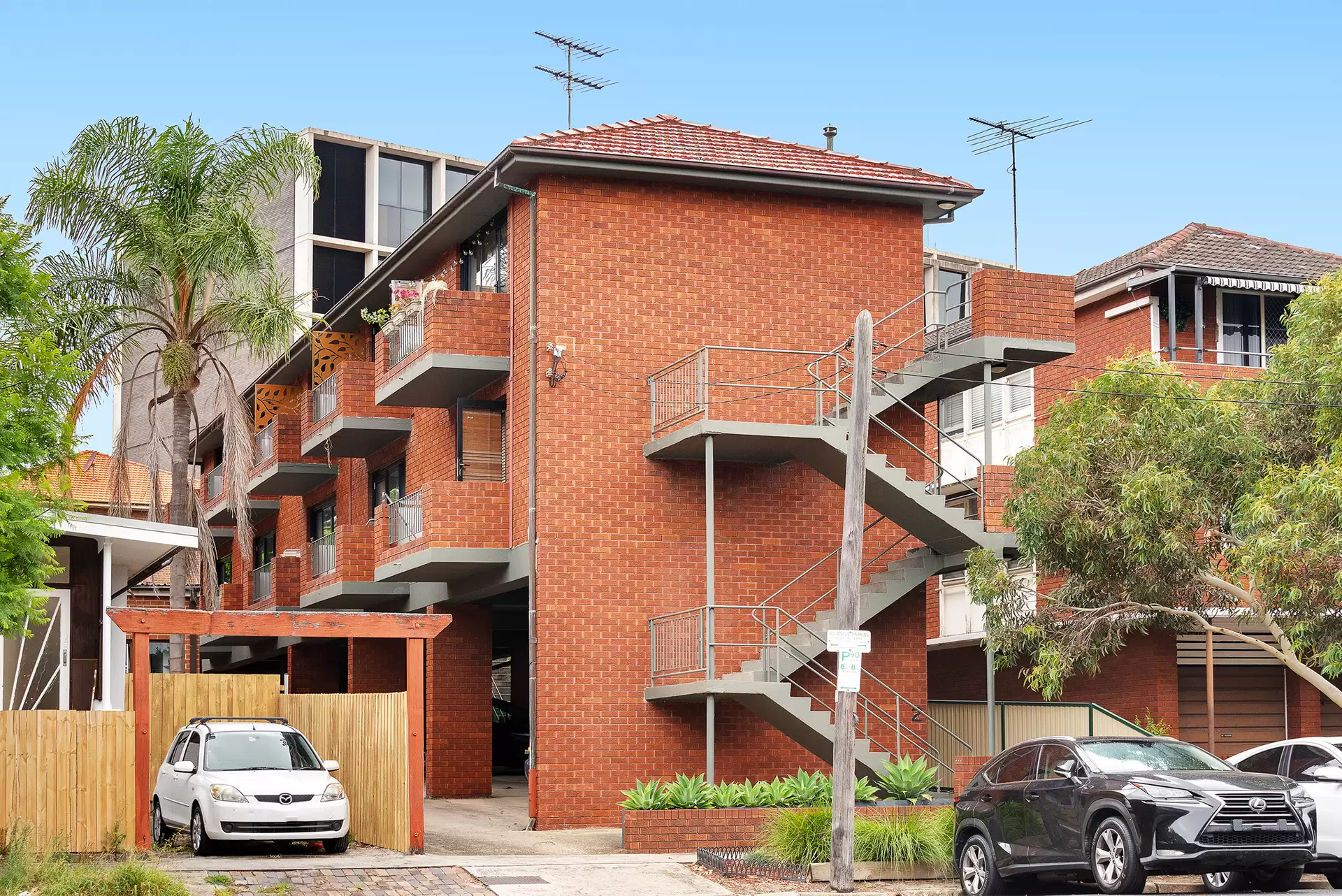 9/2 Houston Road, Kensington Leased by Raine & Horne Randwick | Coogee | Clovelly - image 1