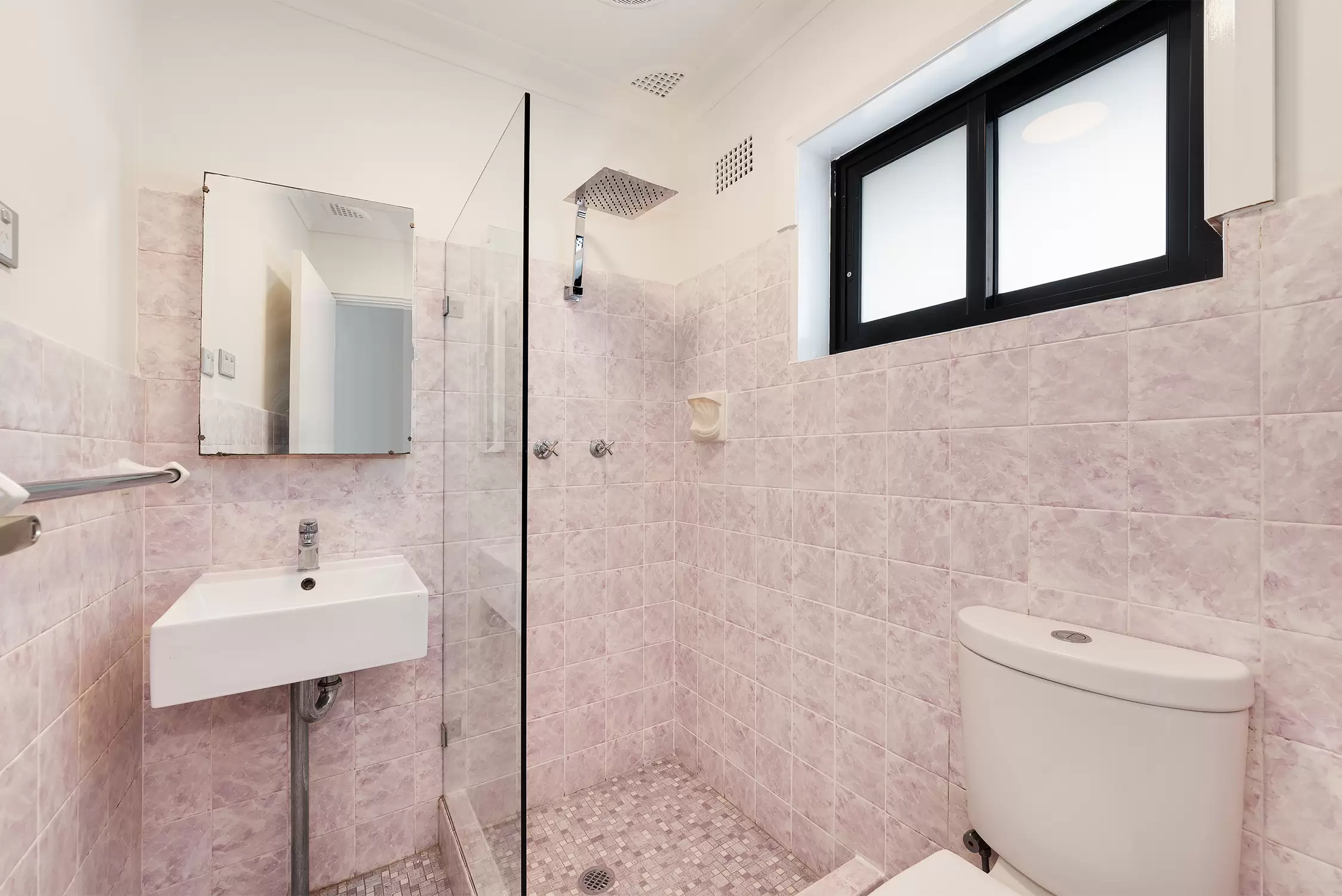 9/2 Houston Road, Kensington Leased by Raine & Horne Randwick | Coogee | Clovelly - image 3
