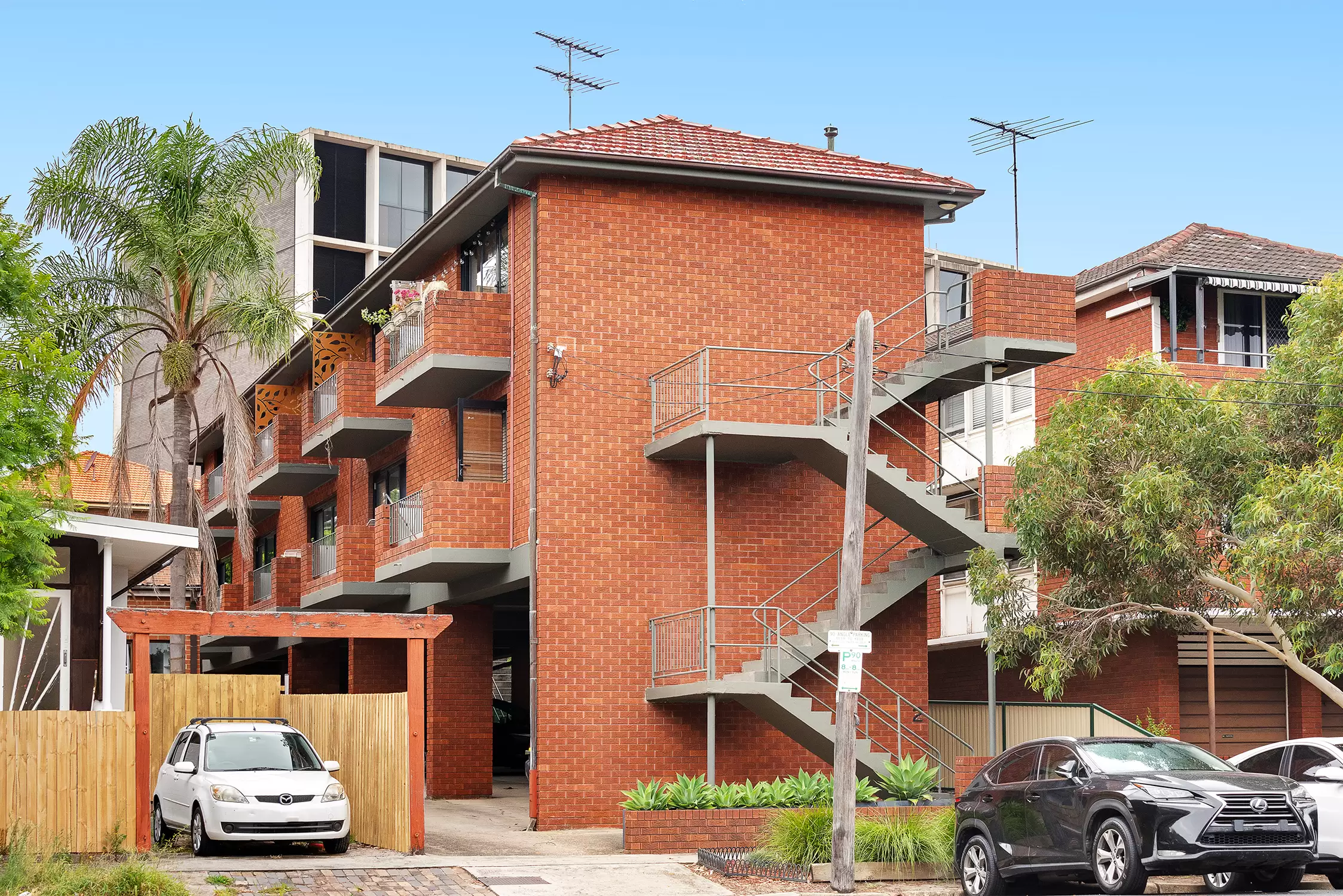 9/2 Houston Road, Kensington Leased by Raine & Horne Randwick | Coogee | Clovelly - image 4