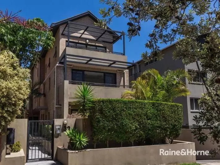 6/32 Beach Road, Bondi Leased by Raine & Horne Randwick | Coogee | Clovelly - image 6