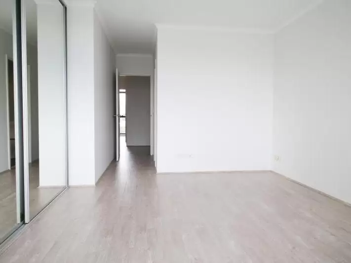 32/28 Gadigal Avenue, Zetland Leased by Raine & Horne Randwick | Coogee | Clovelly - image 5