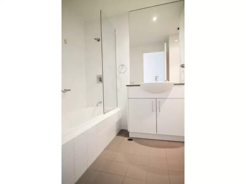 32/28 Gadigal Avenue, Zetland Leased by Raine & Horne Randwick | Coogee | Clovelly - image 6