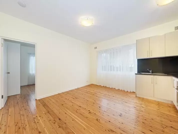 3/16 Greville Street, Clovelly Leased by Raine & Horne Randwick | Coogee | Clovelly