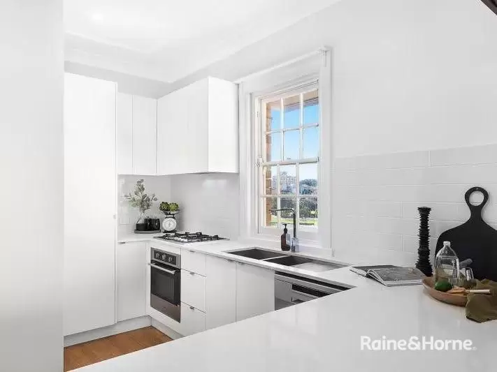 6/101 Brook Street, Coogee Leased by Raine & Horne Randwick | Coogee | Clovelly - image 3