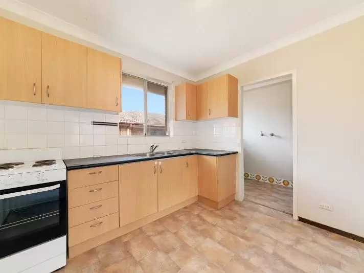 3/25 Bexley Road, Campsie Leased by Raine & Horne Randwick | Coogee | Clovelly - image 1