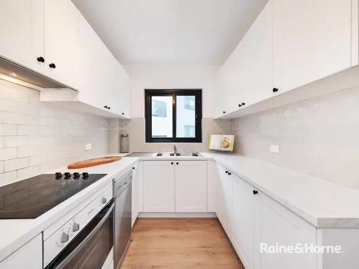10/1A Leeton Avenue, Coogee For Lease by Raine & Horne Randwick | Coogee | Clovelly - image 1